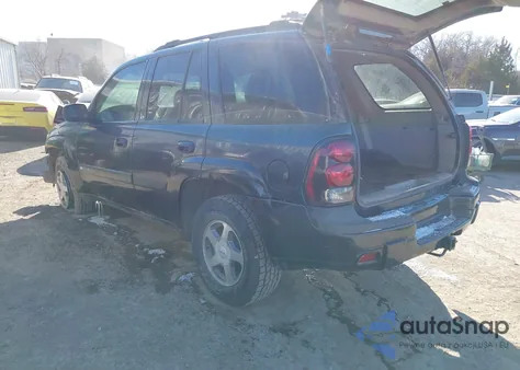 2004 Chevrolet Trailblazer Ls/Lt from USA, damaged, VIN 1GNDT13S642406801